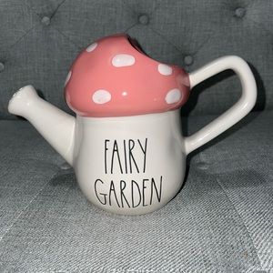 NWT Rae Dunn watering can